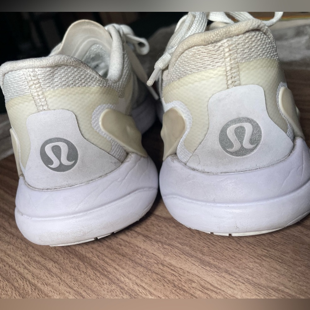 Lululemon Athletica Women's Blissfeel 2 Running Shoe Size 8